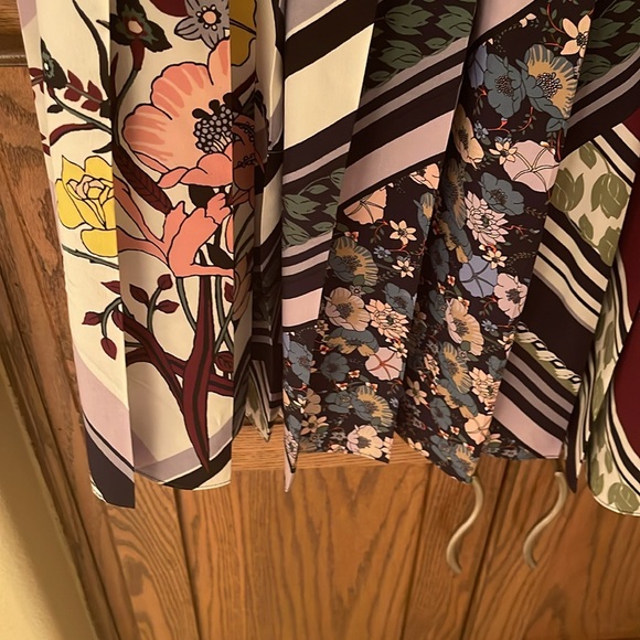 Tory Burch Silk Top + Skirt Set EUC Size 14 Skirt + 12 Top - Picture 5 of 16